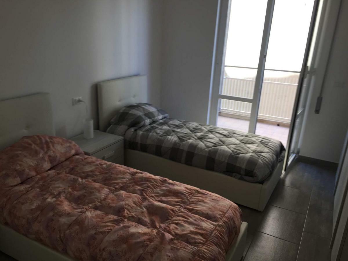 M&Y S House Vicino Alle Spiagge Lavagna Buitenkant foto